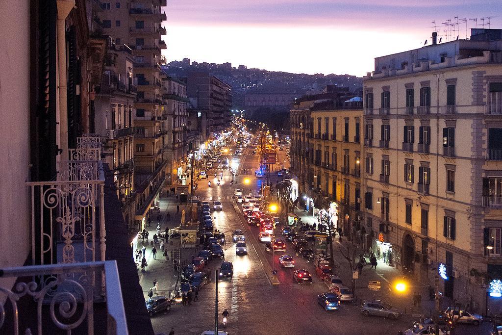 B&B Cuore Di Napoli Eksteriør billede